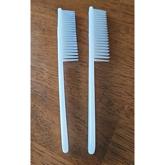 2 Tupperware VTG 8" Teaser Comb Teasing Hair Brush 436 White NOS - Picture 4 of 4